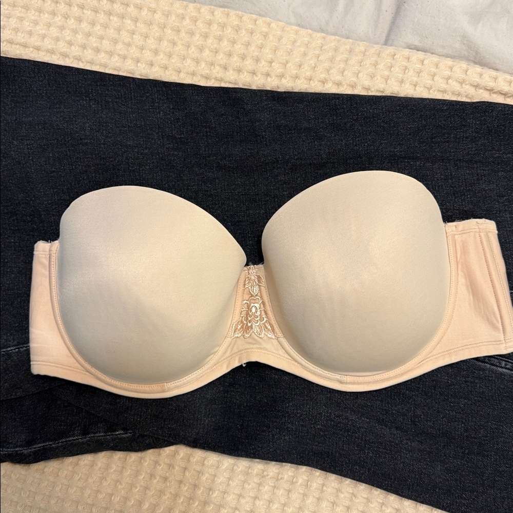 Vanity Fair Nude Strapless Bra